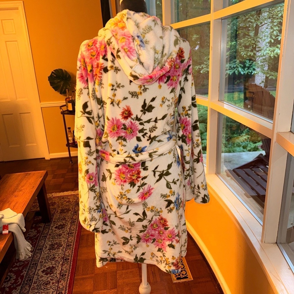 Wild Sage Sadie Hooded Bath Robe with a floral print flannel fleece Sz L/XL - Picture 5 of 10